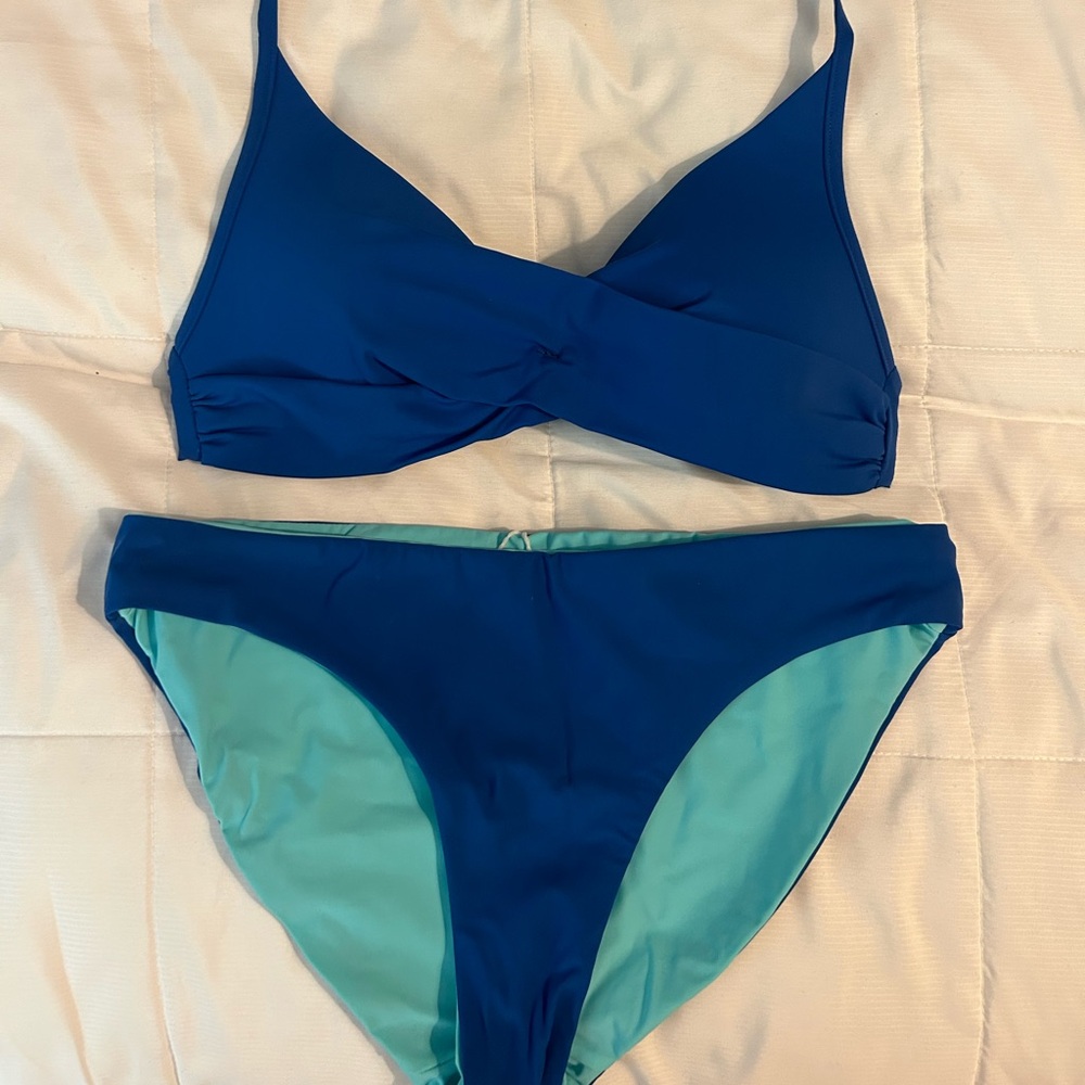 Red Carter bikini with reversible bottoms